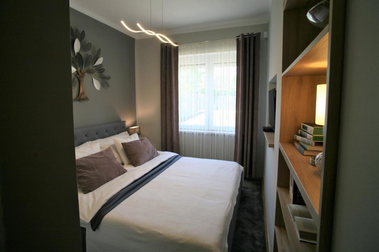 Otium Wellness Apartmanhaz Balatonakarattya Exteriör bild