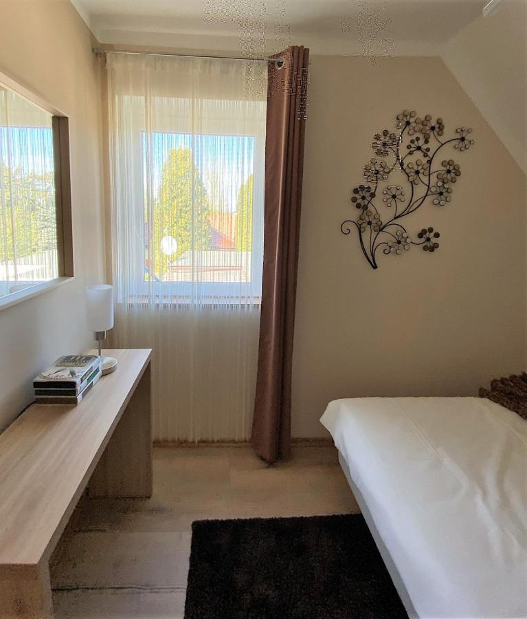 Otium Wellness Apartmanhaz Balatonakarattya Exteriör bild