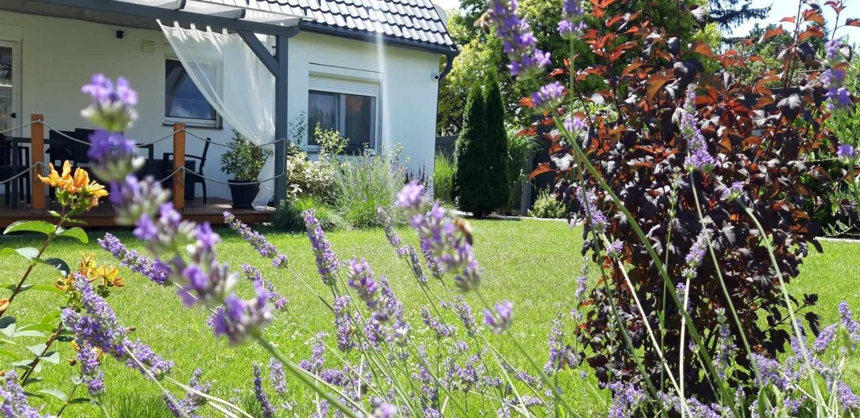 Otium Wellness Apartmanhaz Balatonakarattya Exteriör bild
