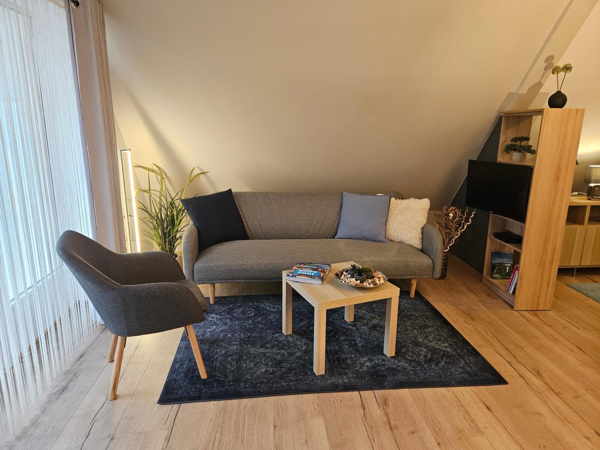 Otium Wellness Apartmanhaz Balatonakarattya Exteriör bild