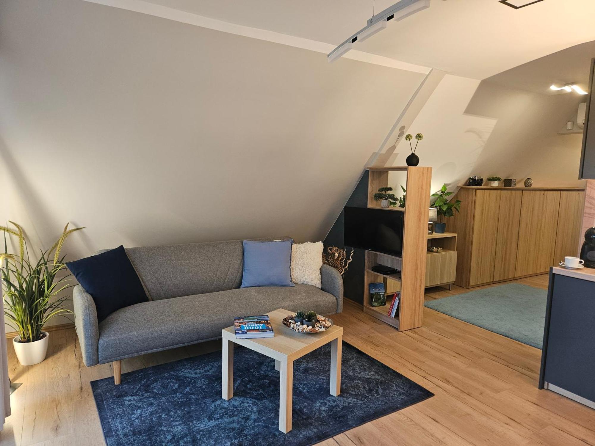 Otium Wellness Apartmanhaz Balatonakarattya Exteriör bild